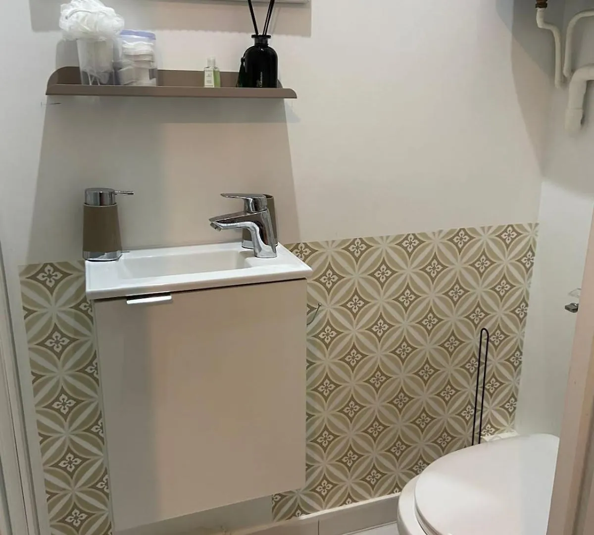 Apartment Studio Paradis Vert Gare Du Nord Paris France
